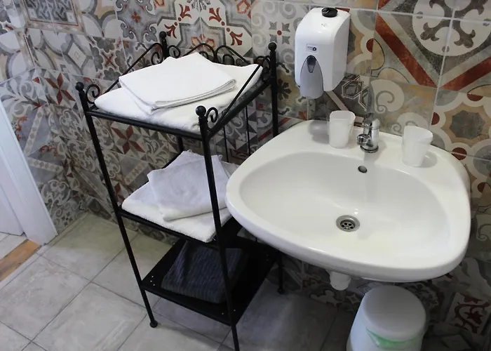 Гостевой дом Promenade Panzio 3*